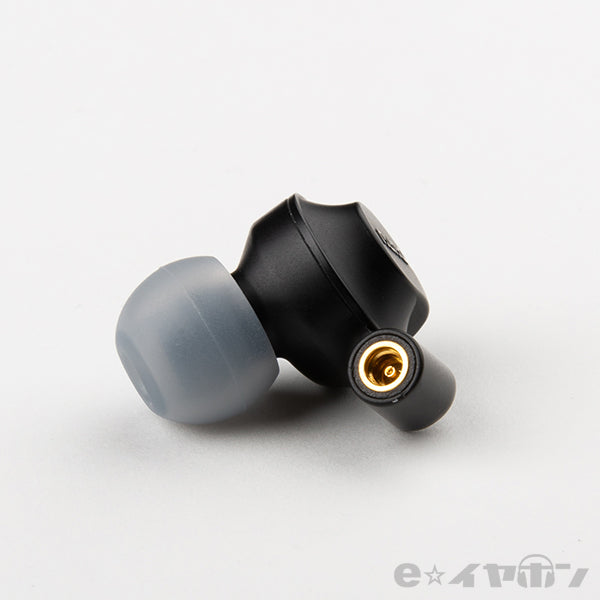 DK-4001 Chi 極