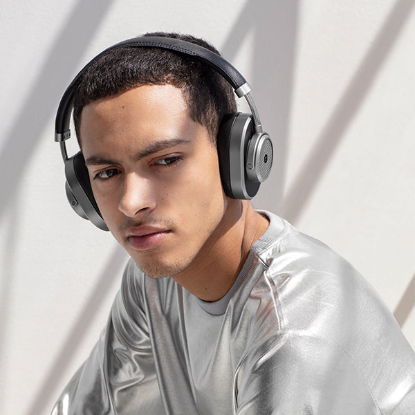 Rocky【販売終了モデル】Master & Dynamic MW65 レビュー