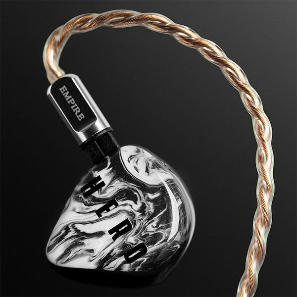 Empire Ears HERO Founder's Editionとノブナガ EMPIRE EARS Hero Founder Signature Edition (Universal Fit