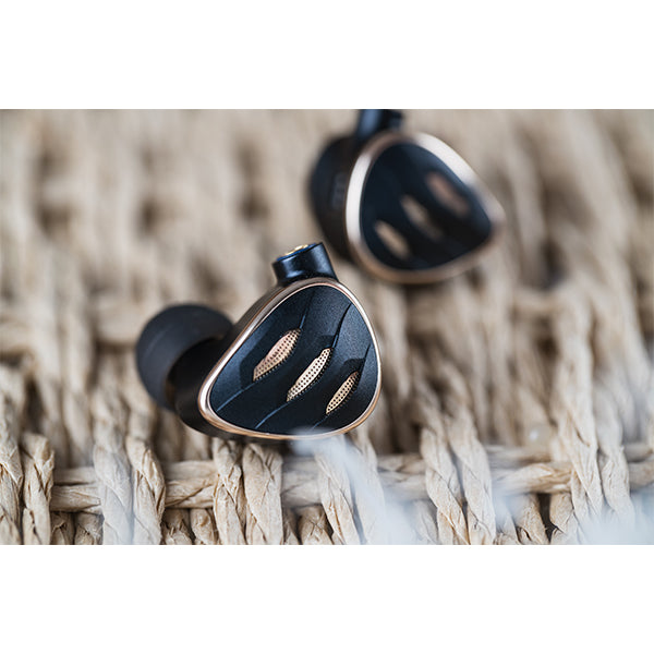 Fiio FH5s バランスケーブル付き Fiio FH5s バランスケーブル付き FIIO FH5s – e☆イヤホン