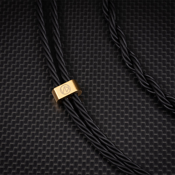 【美品】Brise Audio YATONO 8wire Ultimate Brise Audio YATONO 8wire Ultimate 5極Φ4.4mm-MMCX 【YTN8U-S544-MX