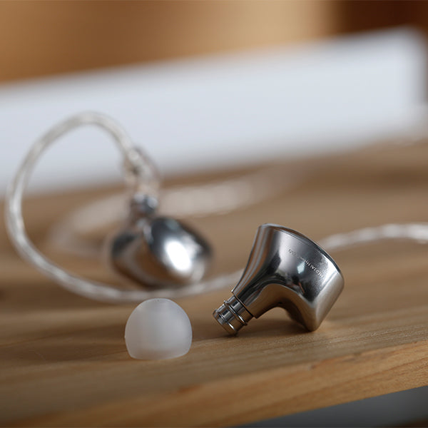 Whizzer Kylin HE03AL – e☆イヤホン