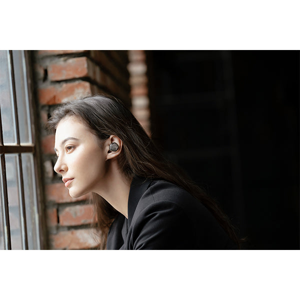 Astell&Kern AK UW100 Black 【IRV-AK-UW100-BLK】 – e☆イヤホン