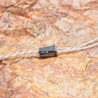 Cadmus (カドマス) 【ConX(2pin) / 2.5mm4極バランス】