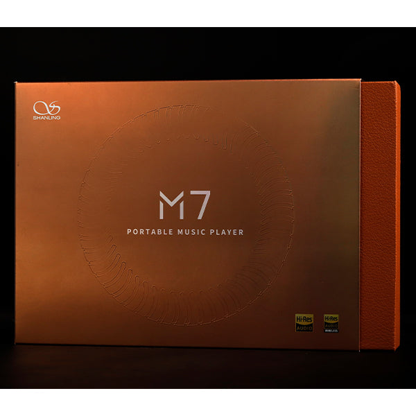 M7 チタニウム