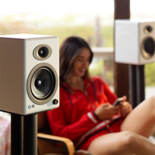 Audioengine A5+ Bluetooth ＋デスクトップスタンド　外箱 Audioengine A5+ ワイヤレス・パワードスピーカー – e☆イヤホン
