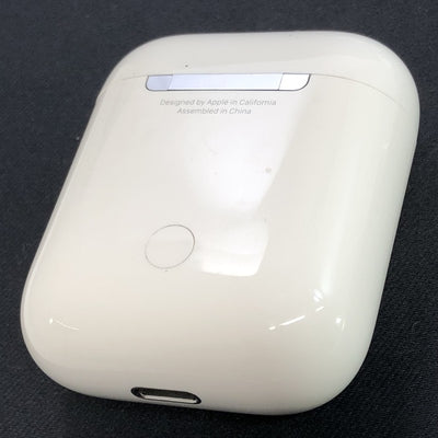 【中古】AirPods with Charging Case MV7N2J/A【日本橋】