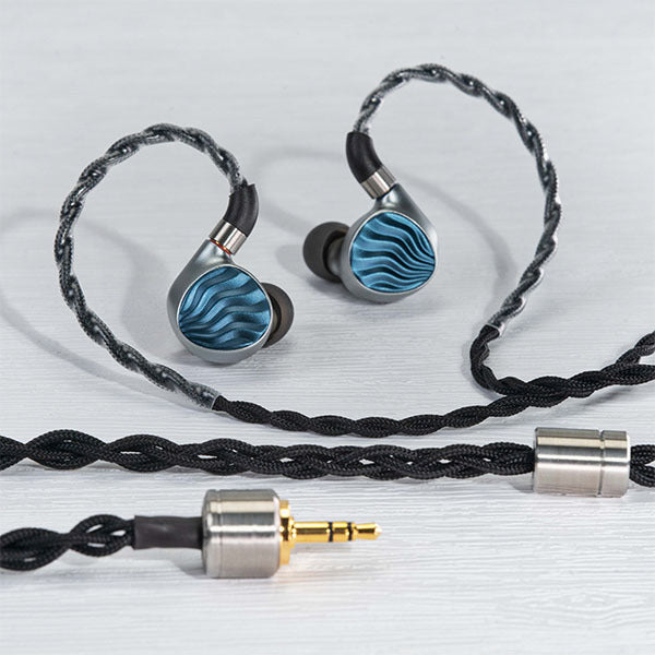 iBasso Audio IT05 – e☆イヤホン