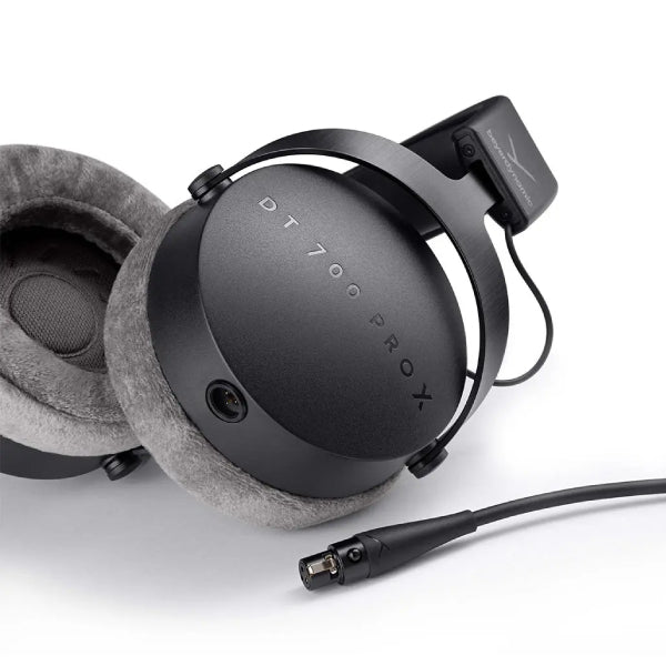 DT 700 PRO X