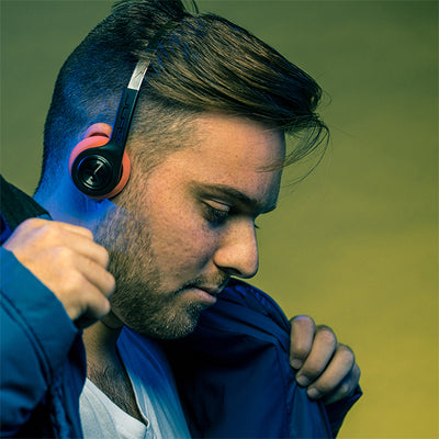 REWIND WIRELESS RETRO HEADPHONES