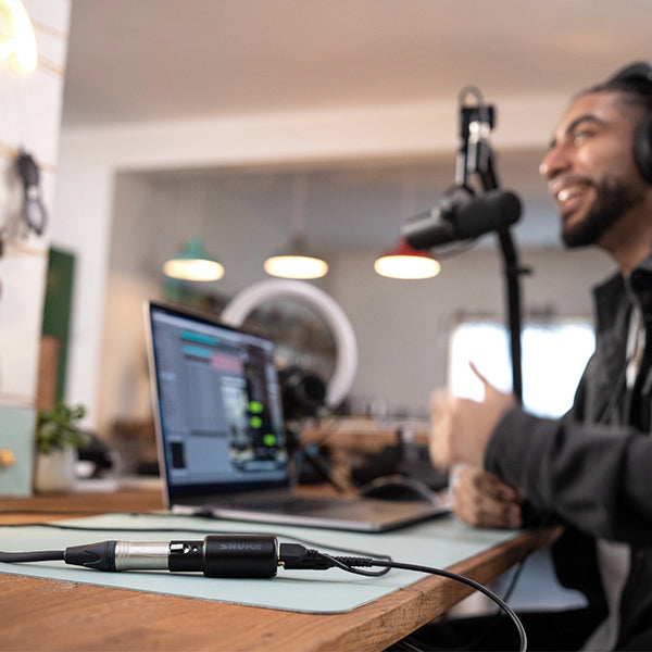 SHURE MVX2U デジタルオーディオインターフェース – e☆イヤホン