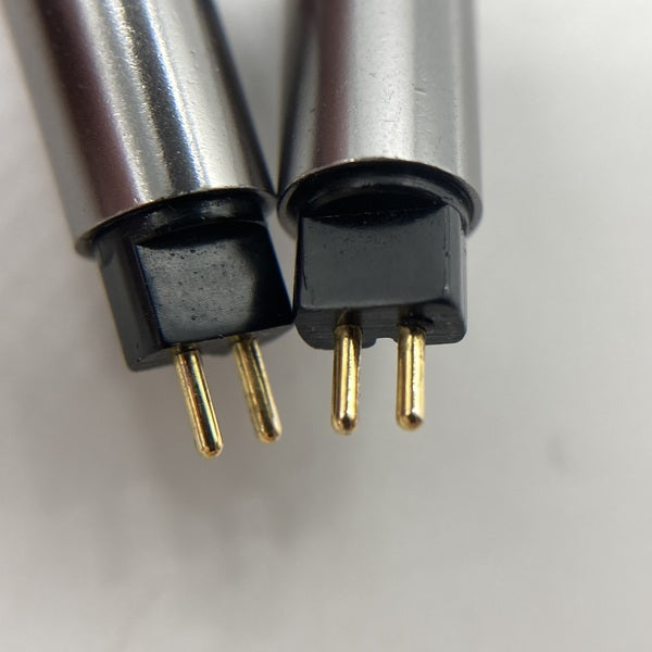 【中古】ARC42 シルバーコートハイブリッドケーブル IEM 2pin-2.5mm4極 【ARC42-2PIN-2.5】【日本橋】