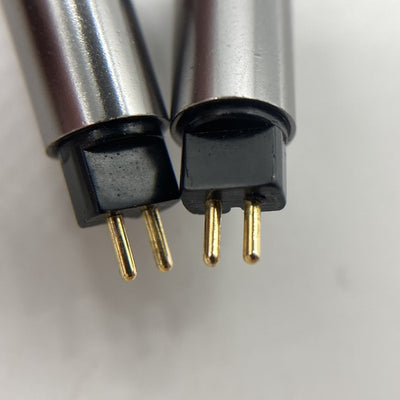 【中古】ARC42 シルバーコートハイブリッドケーブル IEM 2pin-2.5mm4極 【ARC42-2PIN-2.5】【日本橋】