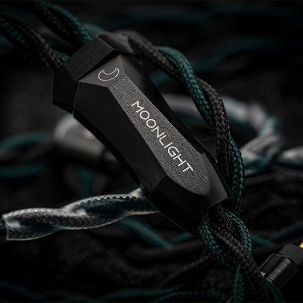 Faudio Moonlight 【FA-2484】 FAudio から日本国内50本限定イヤホンケーブル『Moonlight』が9/8発売