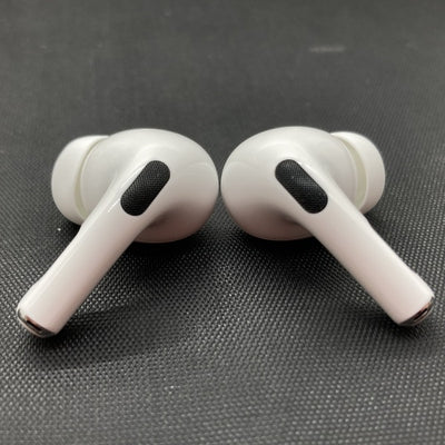 【中古】AirPods Pro (第2世代) MQD83J/A【日本橋】