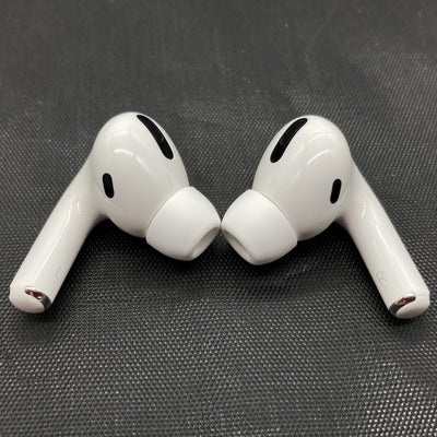 【中古】Apple AirPods Pro MLWK3J/A  (2021/Magsafe)【日本橋】