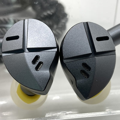 【中古】Leaf D01【日本橋】