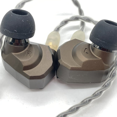 【中古】Holocene 【CAM-5577】【日本橋】
