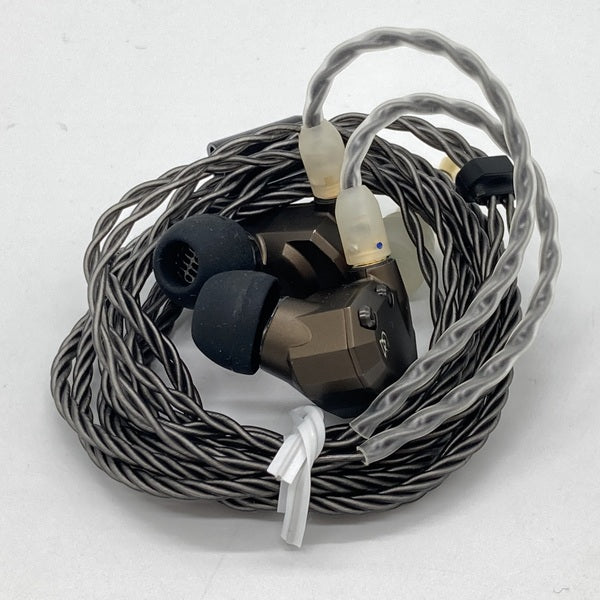 【中古】Holocene 【CAM-5577】【日本橋】