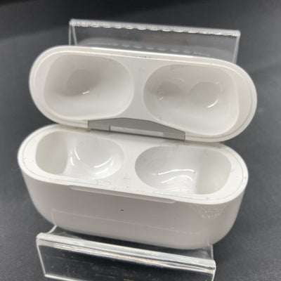 【中古】AirPods Pro 充電ケース(MagSafe)【日本橋】