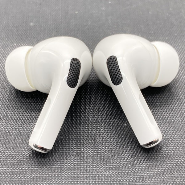 Apple AirPods Pro イヤホン 海外版 白 MWP22M/A 中古 Apple AirPods Pro イヤホン 海外版 白 MWP22M/A 中古