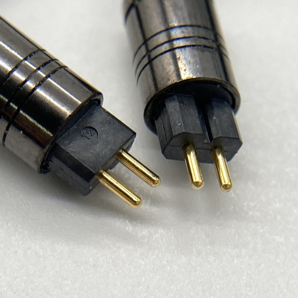 【中古】Iolite CIEM2Pin-2.5mm(イヤーループ仕様) 120cm【日本橋】