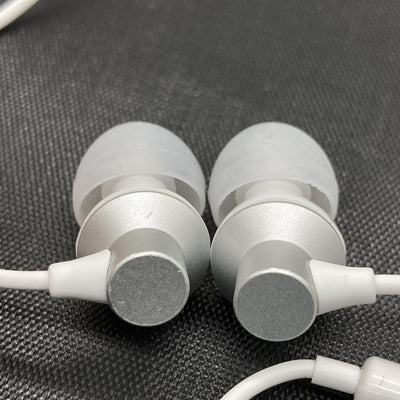 【中古】カナル型イヤホン【日本橋】