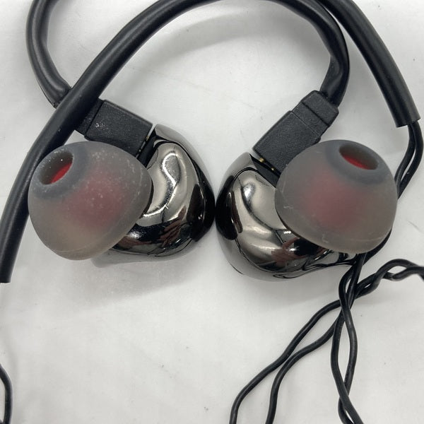 【中古】Auglamour R8 ブラック【日本橋】