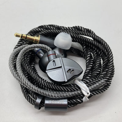 【中古】Leaf D01【名古屋】