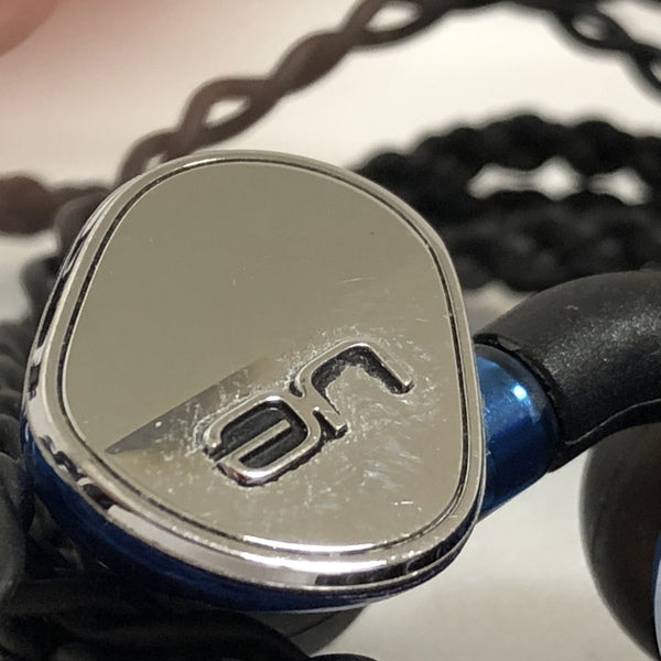 Ultimate Ears 【中古】UE900s（Ultimate Ears 900s）【秋葉原