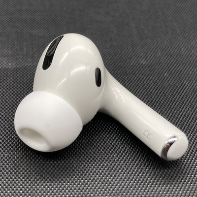 【中古】AirPods Pro（片耳）R側【秋葉原】