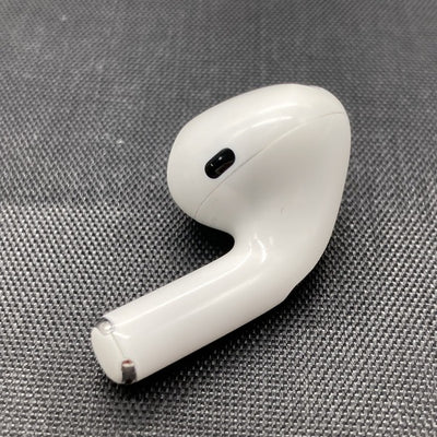 【中古】AirPods Pro（片耳）R側【秋葉原】