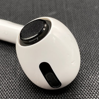 【中古】AirPods Pro（片耳）R側 (海外モデル)【秋葉原】