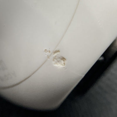 【中古】AirPods Pro（片耳）R側 (海外モデル)【秋葉原】