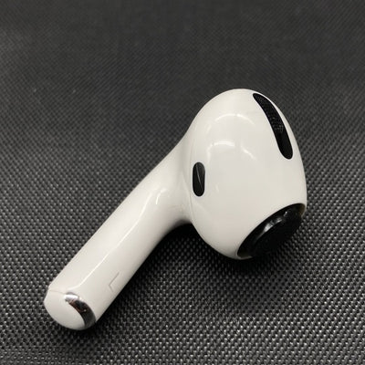 【中古】AirPods Pro（片耳）L側(海外モデル)【秋葉原】