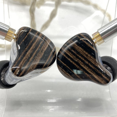 【中古】【展示機】AXIS(ユニバーサルモデル)【秋葉原】