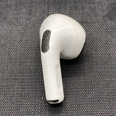 【中古】AirPods Pro（右耳）【秋葉原】