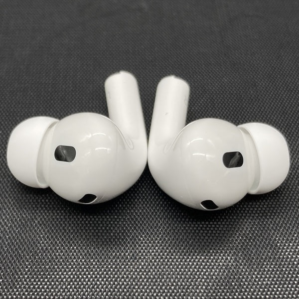 【中古】MagSafe充電ケース(USB-C)付きAirPods Pro(第2世代) MTJV3JA【日本橋】