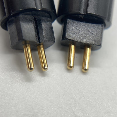 【中古】LEVIATHAN(リヴァイアサン) AK2.5mm4極バランス/カスタムIEM2pin【NLH-LVN】【日本橋】