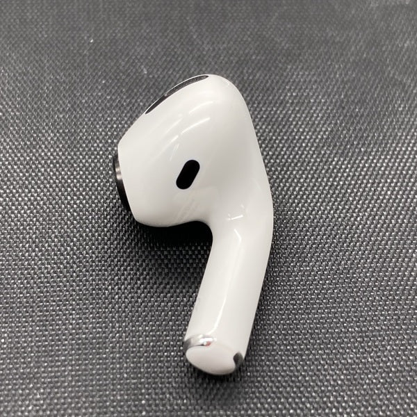 【中古】AirPods Pro（片耳）R側【秋葉原】