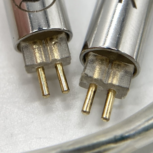 【中古】OSLO Cable 2pin (AWESOMEプラグ)【秋葉原】