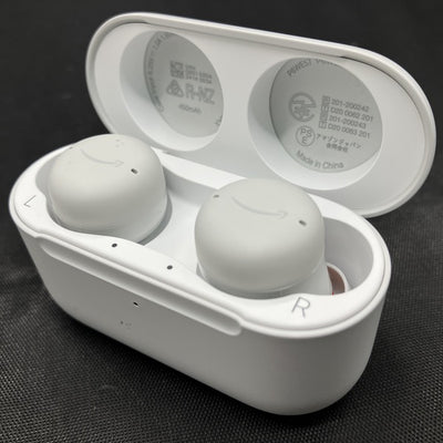 【中古】EchoBuds 第2世代（ワイヤレス非対応充電ケース）【日本橋】