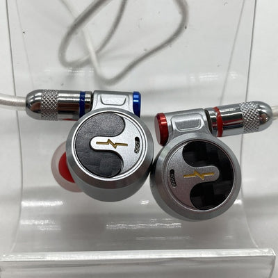 【中古】F1【日本橋】