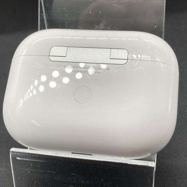★Apple AirPods Pro★中古品 充電ケース+イヤホン本体名前入り Apple 【中古】AirPods Pro 充電ケース【名古屋】 – e☆イヤホン