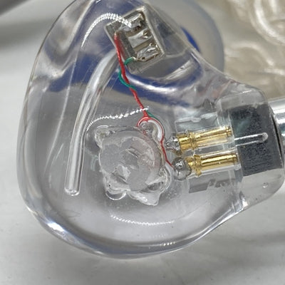 【中古】CF-IEM avec CRESCENT VERT with Celestial force C4 Sapphire 【CF-IEM CV-CEFC4-BS】【秋葉原】