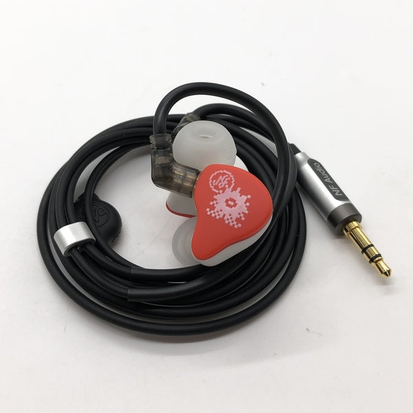 【中古】NA3 Essentials レッド&ホワイト【秋葉原】