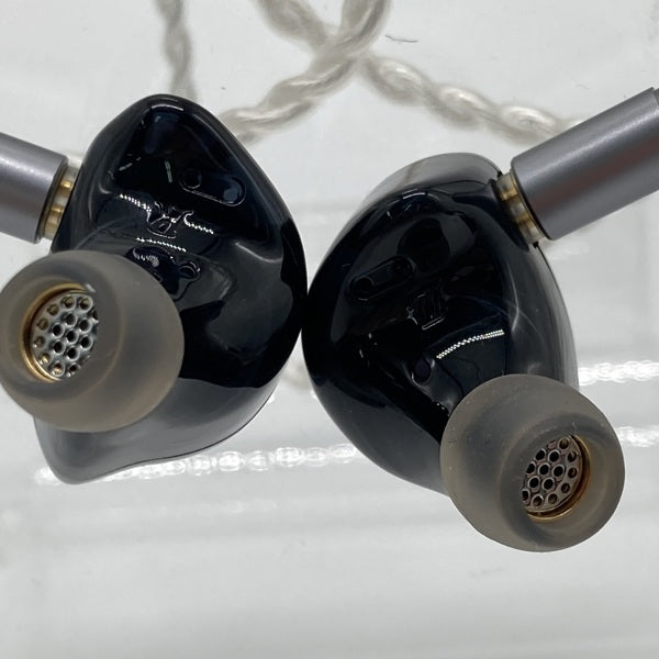 【中古】Topaz グレー (3.5mmプラグ)【名古屋】