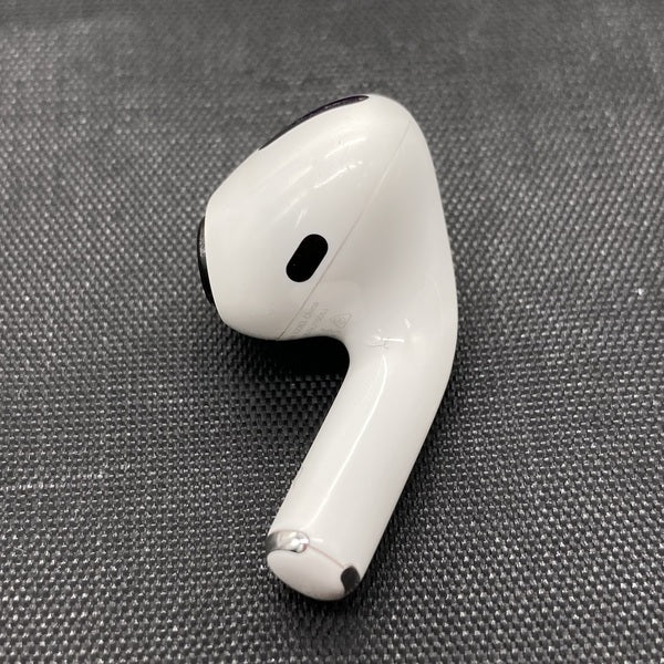 【中古】AirPods Pro（右耳）【秋葉原】