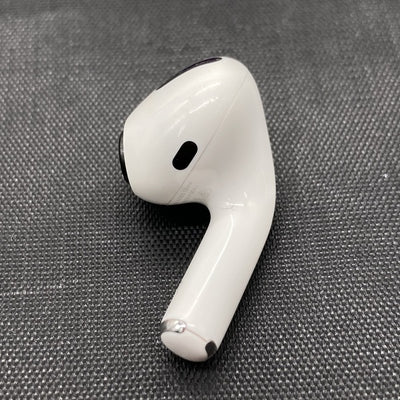 【中古】AirPods Pro（右耳）【秋葉原】