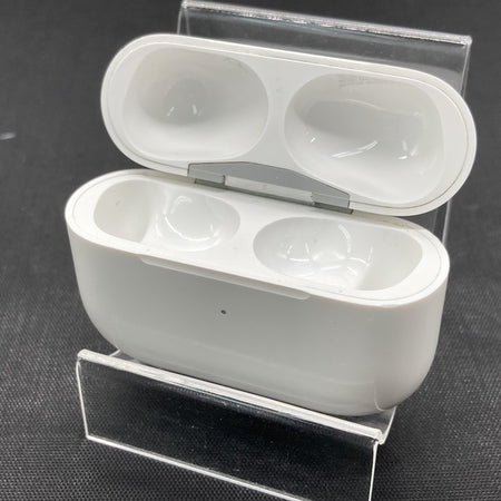 Apple 【中古】AirPods Pro 充電ケース【秋葉原】 – e☆イヤホン